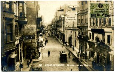 İstiklal Street, in front of the Russian Consulate