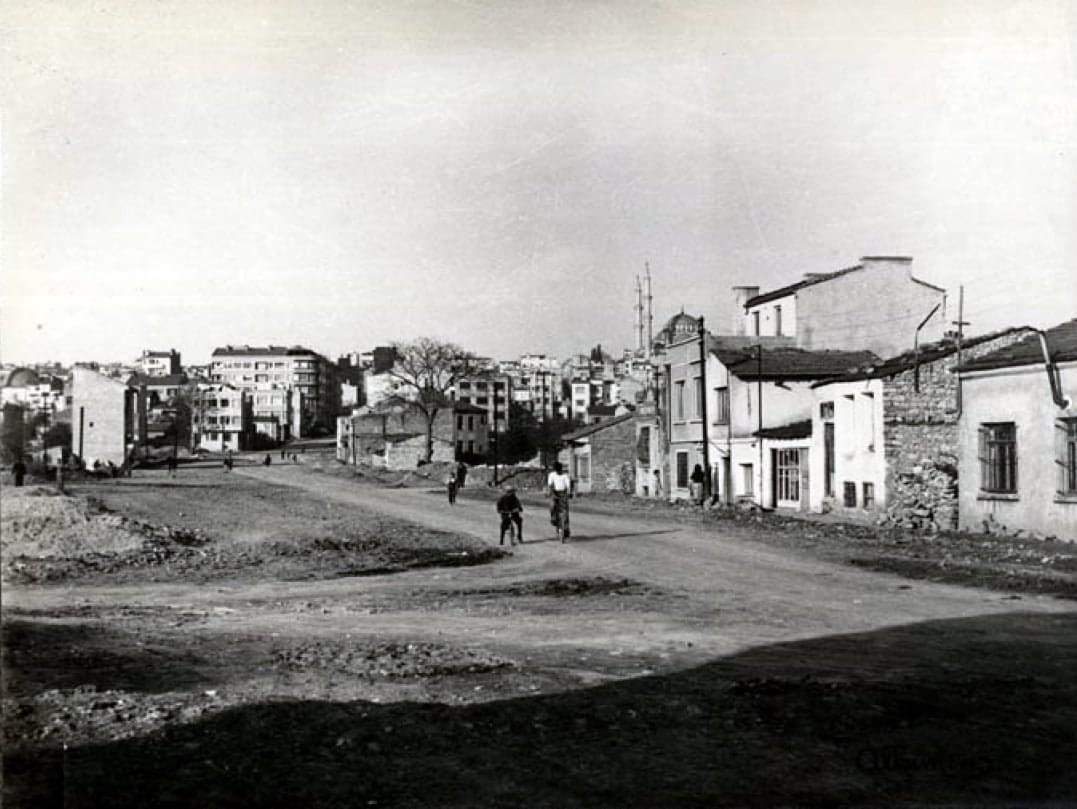 Fatih, Akdeniz Caddesi entrance, 1940's